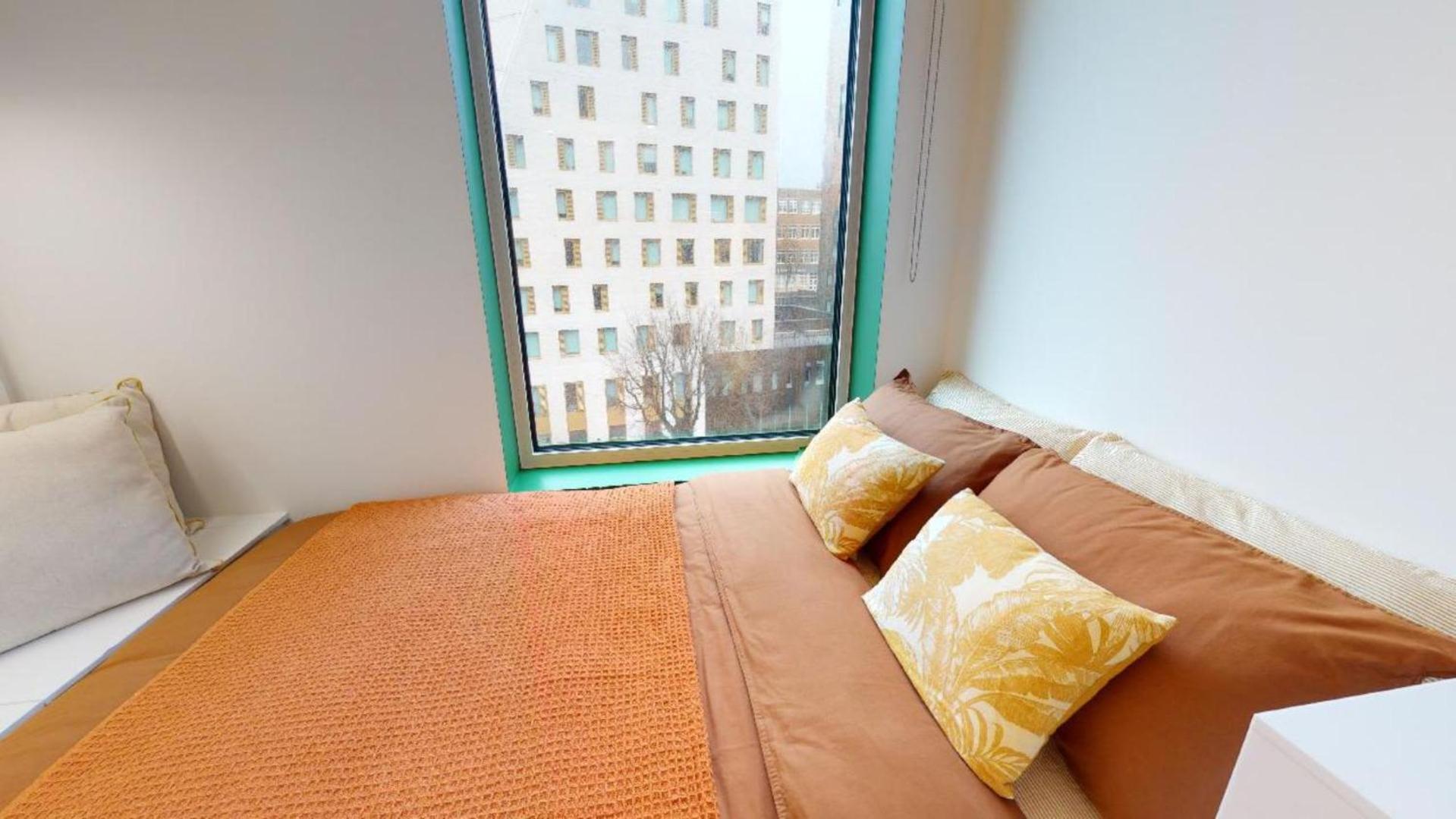 Stunning And In Iq Exclusive For Students Apartment
