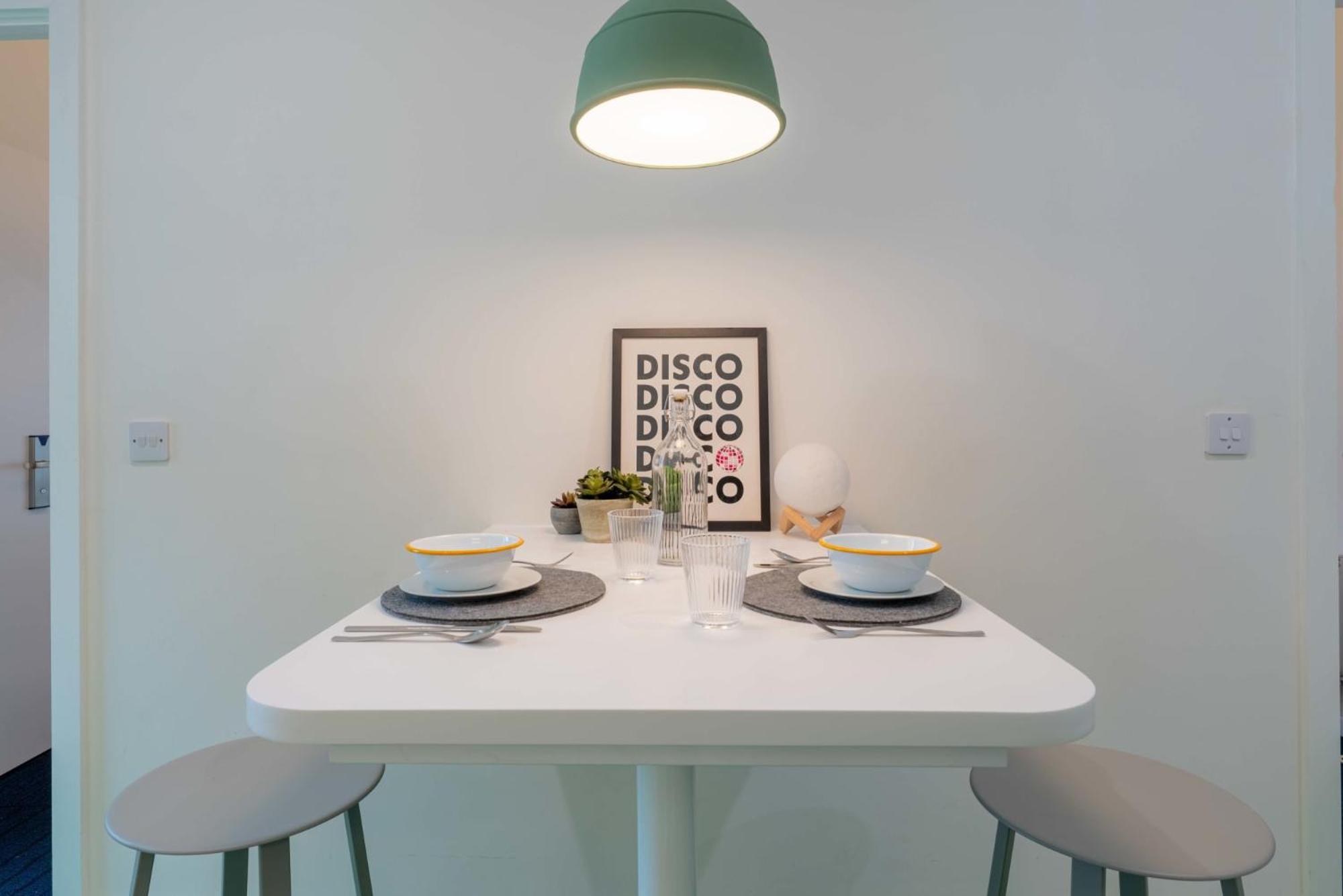 Stunning And In Iq Exclusive For Students Apartment