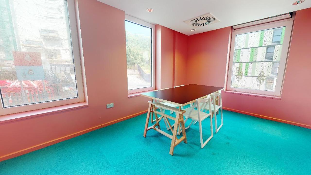 Apartment Stunning And In Iq Exclusive For Students